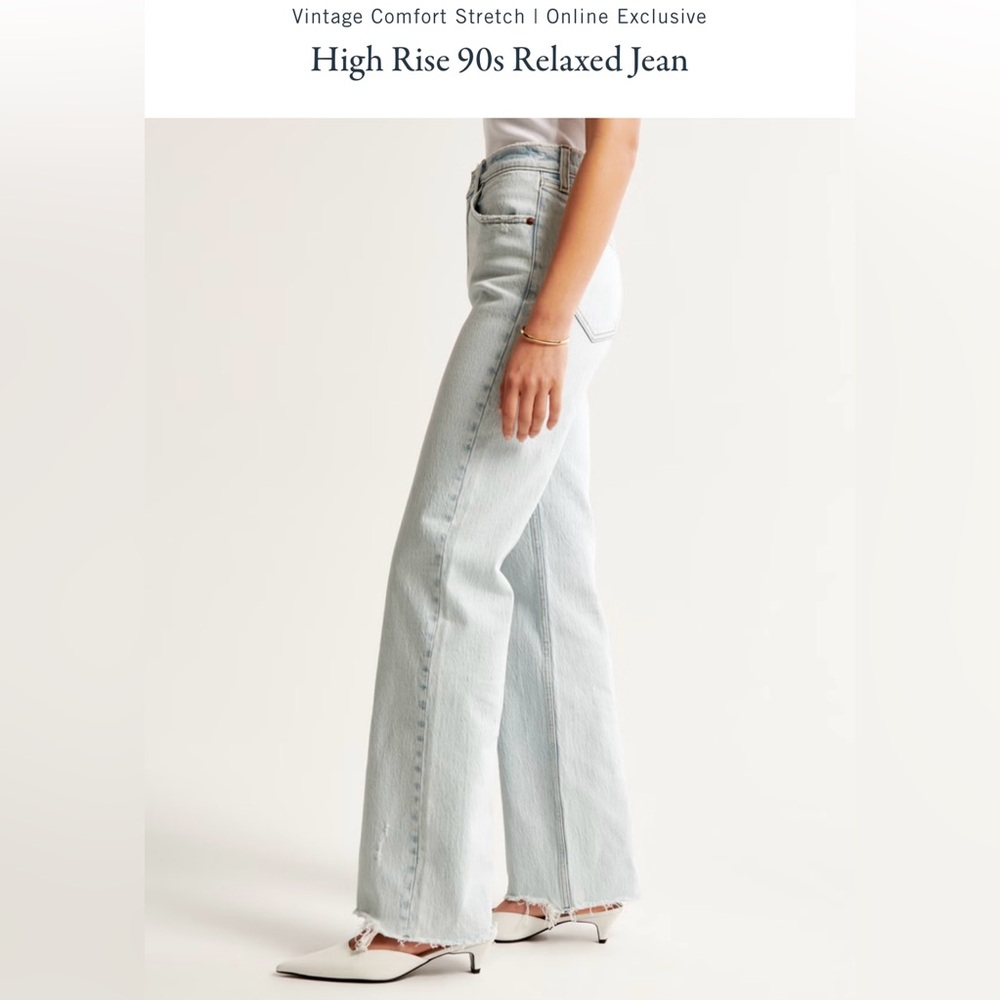 Abercrombie 90’s High Rise Relaxed